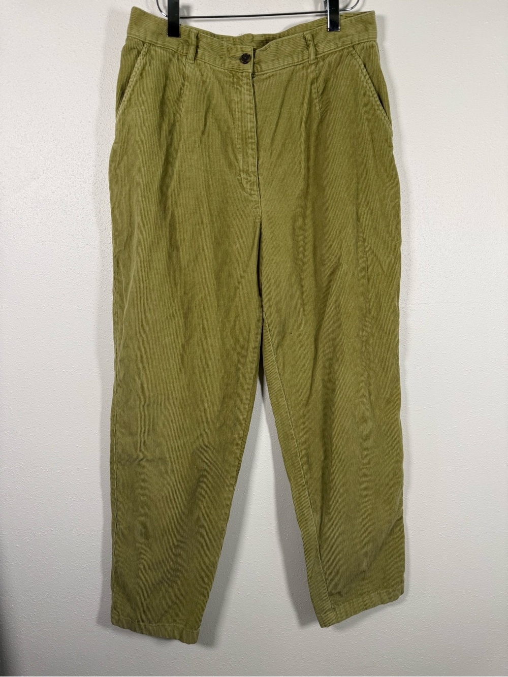 Vintage L.L.Bean Olive Corduroy Pants High Rise Pleated Tapered Women’s 10